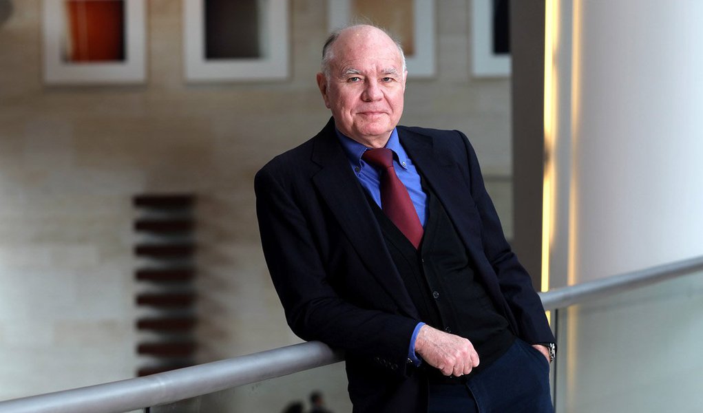 "Eu acho que consigo fazer mais dinheiro para daqui a 5 ou 10 anos comprando agora em economias emergentes do que em ativos nos Estados Unidos", diz o investidor (Foto: Ana Pupulin) "Eu acho que consigo fazer mais dinheiro para daqui a 5 ou 10 anos comprando agora em economias emergentes do que em ativos nos Estados Unidos", diz o investidor