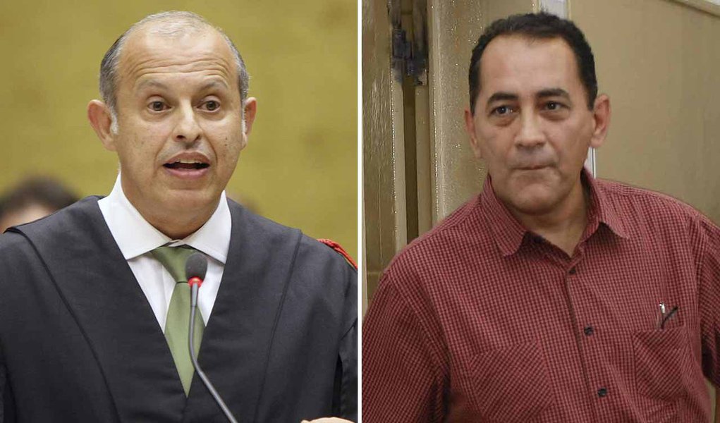 Advogado do ex-deputado federal João Paulo Cunha, Alberto Toron, disse nesta quinta (13) que estuda entrar com pedido de revisão criminal no STF para tentar a absolvição de Cunha dos crimes de corrupção passiva e peculato; na sessão de hoje, a maioria dos ministros do STF absolveu o ex-deputado da condenação por lavagem de dinheiro. As penas foram definidas na Ação Penal 470, o processo do mensalão (Foto: Valter Lima) Advogado do ex-deputado federal João Paulo Cunha, Alberto Toron, disse nesta quinta (13) que estuda entrar com pedido de revisão criminal no STF para tentar a absolvição de Cunha dos crimes de corrupção passiva e peculato; na sessão de hoje, a maioria dos ministros do STF absolveu o ex-deputado da condenação por lavagem de dinheiro. As penas foram definidas na Ação Penal 470, o processo do mensalão