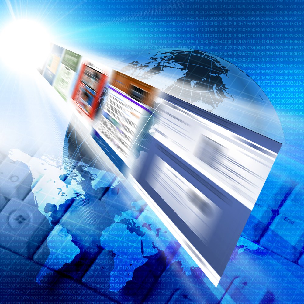 Pesquisa realizada pela Fundação Perseu Abramo revela ainda que a internet, na soma de portais, blogs e indicação de amigos nas redes sociais virtuais, ultrapassa o jornal como meio habitual para se informar sobre o Brasil e o mundo, assim como a conversa com familiares, amigos e colegas (Foto: Roberta Namour) Pesquisa realizada pela Fundação Perseu Abramo revela ainda que a internet, na soma de portais, blogs e indicação de amigos nas redes sociais virtuais, ultrapassa o jornal como meio habitual para se informar sobre o Brasil e o mundo, assim como a conversa com familiares, amigos e colegas
