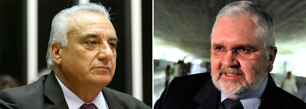 Segundo a Receita Federal o valor movimentado entre janeiro de 2011 e outubro de 2012 é incompatível com a renda de Carlos Roberto (PSDB-SP). Abertura de inquérito foi solicitada pelo ex-procurador-geral da República Roberto Gurgel e formalizada pelo ministro Luiz Fux (Foto: Roberta Namour) Segundo a Receita Federal o valor movimentado entre janeiro de 2011 e outubro de 2012 é incompatível com a renda de Carlos Roberto (PSDB-SP). Abertura de inquérito foi solicitada pelo ex-procurador-geral da República Roberto Gurgel e formalizada pelo ministro Luiz Fux