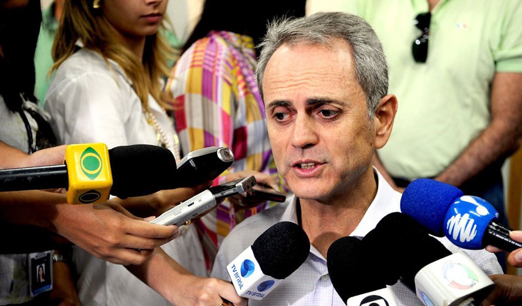 Ex-vice de José Roberto Arruda, governador que foi preso e cassado durante a operação que desvendou o chamado Mensalão do DEM, Paulo Octávio foi detido em um dos hotéis de sua propriedade, no centro de Brasília; ele era alvo da Operação Átrio e foi preso após suspeita de corromper funcionários públicos que expediam alvarás para seus prédios (Foto: Roberta Namour) Ex-vice de José Roberto Arruda, governador que foi preso e cassado durante a operação que desvendou o chamado Mensalão do DEM, Paulo Octávio foi detido em um dos hotéis de sua propriedade, no centro de Brasília; ele era alvo da Operação Átrio e foi preso após suspeita de corromper funcionários públicos que expediam alvarás para seus prédios