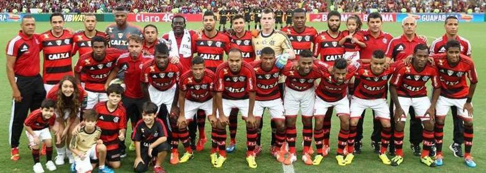 O Flamengo conquistou na tarde deste domingo, em um Maracanã que recebeu um bom público, seu 33º título Estadual, ao obter um empate dramático em 1 a 1, aos 45 minutos da etapa final com o rival Vasco da Gama; o Rubro-negro jogava pelo empate para ficar com o título estadual, por ter feito a melhor campanha da primeira fase do Campeonato Carioca (Foto: Felipe L. Goncalves) O Flamengo conquistou na tarde deste domingo, em um Maracanã que recebeu um bom público, seu 33º título Estadual, ao obter um empate dramático em 1 a 1, aos 45 minutos da etapa final com o rival Vasco da Gama; o Rubro-negro jogava pelo empate para ficar com o título estadual, por ter feito a melhor campanha da primeira fase do Campeonato Carioca