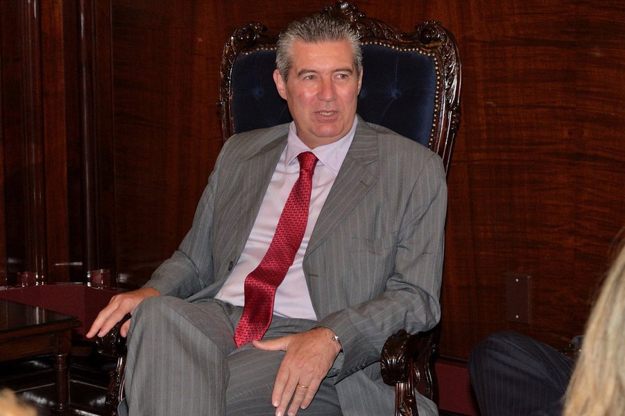 Gestão de Ivan Sartori à frente do Tribunal de Justiça de São Paulo propôs grandes mudanças desde a campanha e agradou aos membros do Judiciário, mas causou, ao mesmo tempo, atritos com os advogados; "Quando eu assumi o tribunal, percebi que seria preciso um choque de gestão", afirma Sartori, ao fazer um balanço de 2013 (Foto: Gisele Federicce) Gestão de Ivan Sartori à frente do Tribunal de Justiça de São Paulo propôs grandes mudanças desde a campanha e agradou aos membros do Judiciário, mas causou, ao mesmo tempo, atritos com os advogados; "Quando eu assumi o tribunal, percebi que seria preciso um choque de gestão", afirma Sartori, ao fazer um balanço de 2013