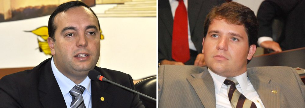 Enquanto o diretório do Solidariedade (SDD) na Bahia não se pronuncia sobre possível expulsão do deputado federal Luiz Argôlo, o líder do partido na Câmara, Fernando Francischini, se antecipou e prometeu abrir processo criminal contra o correligionário no STF; ele alegará que se sente constrangido com as supostas negociatas de Argôlo, flagrado em conversas com o doleiro Alberto Youssef, preso na operação Lava Jato, da Polícia Federal (Foto: Romulo Faro) Enquanto o diretório do Solidariedade (SDD) na Bahia não se pronuncia sobre possível expulsão do deputado federal Luiz Argôlo, o líder do partido na Câmara, Fernando Francischini, se antecipou e prometeu abrir processo criminal contra o correligionário no STF; ele alegará que se sente constrangido com as supostas negociatas de Argôlo, flagrado em conversas com o doleiro Alberto Youssef, preso na operação Lava Jato, da Polícia Federal
