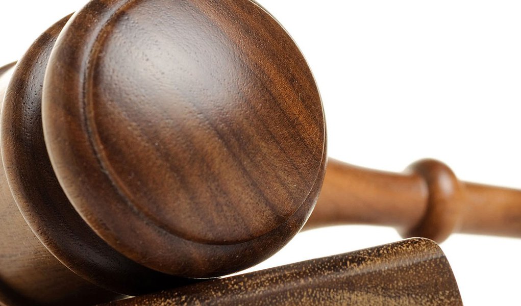 Segundo o Índice Nacional de Acesso à Justiça (Inaj), divulgado pelo Ministério da Justiça, Maranhão (0,04), Pará (0,07), Amazonas (0,08), Bahia, Ceará e Alagoas (todos com 0,09) aparecem nos últimos lugares; As unidades federativas com os maiores índices são Distrito Federal (0,41), Rio de Janeiro (0,31), São Paulo (0,25), Rio Grande do Sul (0,24) e Paraná (0,19) (Foto: Roberta Namour) Segundo o Índice Nacional de Acesso à Justiça (Inaj), divulgado pelo Ministério da Justiça, Maranhão (0,04), Pará (0,07), Amazonas (0,08), Bahia, Ceará e Alagoas (todos com 0,09) aparecem nos últimos lugares; As unidades federativas com os maiores índices são Distrito Federal (0,41), Rio de Janeiro (0,31), São Paulo (0,25), Rio Grande do Sul (0,24) e Paraná (0,19)