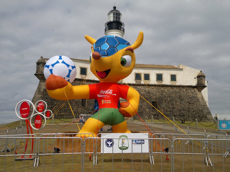 Evento, que vai começar juntamente com a abertura da Copa, na estréia do Brasil contra a Croácia, no dia 12 de junho, acontecerá durante 15 dias; a Fan Fest terá a percussão de blocos tradicionais, a exemplo do Olodum, Ilê Aiyê, Comanches do Pelô, Apaches do Tororó, Muzenza, Malê de Balê, Quabales e Didá (Foto: Romulo Faro) Evento, que vai começar juntamente com a abertura da Copa, na estréia do Brasil contra a Croácia, no dia 12 de junho, acontecerá durante 15 dias; a Fan Fest terá a percussão de blocos tradicionais, a exemplo do Olodum, Ilê Aiyê, Comanches do Pelô, Apaches do Tororó, Muzenza, Malê de Balê, Quabales e Didá