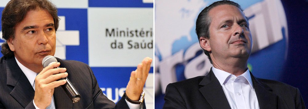 Partido estuda lançar o nome do ex-ministro da Saúde, José Gomes Temporão, para disputar o Governo do Rio de Janeiro, de maneira a garantir musculatura para o palanque presidencial do governador de Pernambuco, Eduardo Campos; a legenda avalia, ainda, a formação de alianças com o PDT e o PSOL e descarta união com o governador Sérgio Cabral (PMDB), que pretende lançar o vice Luiz Fernando Pezão; “Com o Pezão, nem pensar. Temos que criar alternativas novas”, disse Campos (Foto: Paulo Emílio) Partido estuda lançar o nome do ex-ministro da Saúde, José Gomes Temporão, para disputar o Governo do Rio de Janeiro, de maneira a garantir musculatura para o palanque presidencial do governador de Pernambuco, Eduardo Campos; a legenda avalia, ainda, a formação de alianças com o PDT e o PSOL e descarta união com o governador Sérgio Cabral (PMDB), que pretende lançar o vice Luiz Fernando Pezão; “Com o Pezão, nem pensar. Temos que criar alternativas novas”, disse Campos