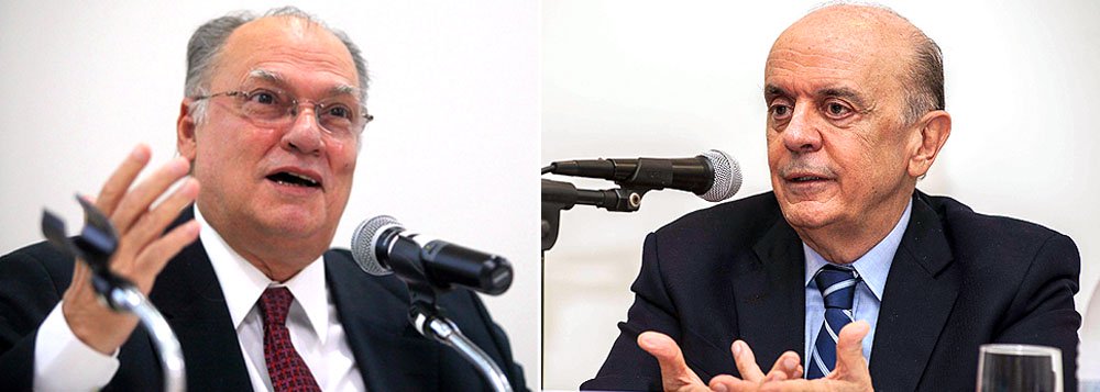 Integrantes do PPS acreditam que reiterados convites ao tucano enfraquecem legenda e dificultam aproximação com outros candidatos. "Ele promove luta interna no PSDB e nos usa como forma de pressão", disse Roberto Percinoto, do Rio. "O Serra representa o establishment rejeitado pelas manifestações mais do que a presidente Dilma Rousseff", afirmou Luiz Castro Andrade Neto, do Amazonas. Luiz Antônio Martins também acredita que filiação faria Dilma "ganhar com facilidade" porque dividirá os votos do PSDB (Foto: Roberta Namour) Integrantes do PPS acreditam que reiterados convites ao tucano enfraquecem legenda e dificultam aproximação com outros candidatos. "Ele promove luta interna no PSDB e nos usa como forma de pressão", disse Roberto Percinoto, do Rio. "O Serra representa o establishment rejeitado pelas manifestações mais do que a presidente Dilma Rousseff", afirmou Luiz Castro Andrade Neto, do Amazonas. Luiz Antônio Martins também acredita que filiação faria Dilma "ganhar com facilidade" porque dividirá os votos do PSDB