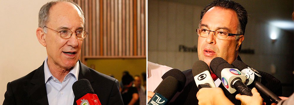 Investigado por relações com o doleiro Alberto Youssef, preso pela Polícia Federal na Operação Lava Jato, deputado federal do PT-PR sustenta que cerca de 30 dos 88 deputados federais do partido apoiam sua decisão de permanecer com o mandato; diante da negativa, presidente da sigla disse que será inevitável a instauração de uma comissão de ética no partido, que pode resultar em sua expulsão do PT (Foto: Roberta Namour) Investigado por relações com o doleiro Alberto Youssef, preso pela Polícia Federal na Operação Lava Jato, deputado federal do PT-PR sustenta que cerca de 30 dos 88 deputados federais do partido apoiam sua decisão de permanecer com o mandato; diante da negativa, presidente da sigla disse que será inevitável a instauração de uma comissão de ética no partido, que pode resultar em sua expulsão do PT