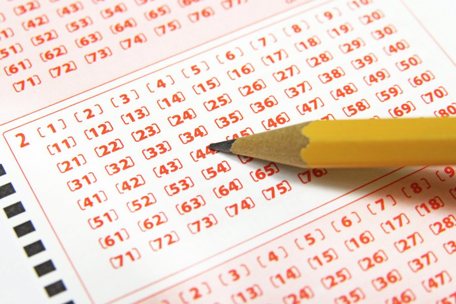 Preços das apostas de loteria serão reajustados; o valor da aposta na Mega Sena (seis números) passa dos atuais R$ 2 para R$ 2,50 a partir de 11 de maio. A Lotofácil (15 números) sobe de R$ 1,25 para R$ 1,50, a partir de 10 de maio (Foto: Leonardo Attuch) Preços das apostas de loteria serão reajustados; o valor da aposta na Mega Sena (seis números) passa dos atuais R$ 2 para R$ 2,50 a partir de 11 de maio. A Lotofácil (15 números) sobe de R$ 1,25 para R$ 1,50, a partir de 10 de maio