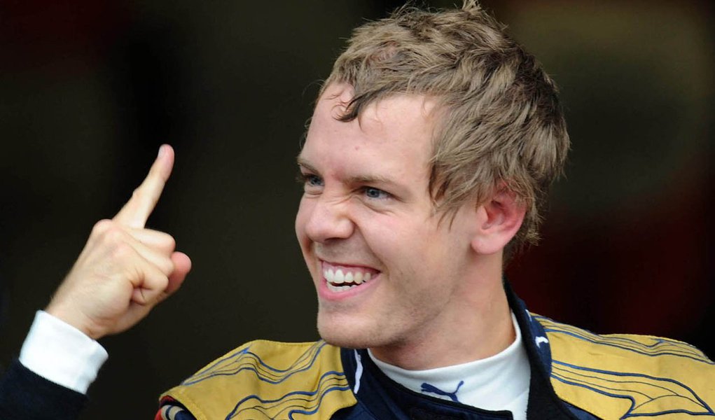 O atual campeão mundial de Formula 1, o alemão Sebastian Vettel, venceu o Grande Prêmio da Bélgica neste domingo firmando-se na liderança no campeonato e ampliando a vantagem para 46 pontos, com oito corridas restantes (Foto: Leonardo Attuch) O atual campeão mundial de Formula 1, o alemão Sebastian Vettel, venceu o Grande Prêmio da Bélgica neste domingo firmando-se na liderança no campeonato e ampliando a vantagem para 46 pontos, com oito corridas restantes