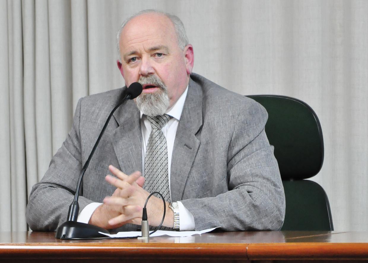 O prefeito de Carlos Barbosa, no Rio Grande do Sul, quer impedir que a alta em migração para seu município, que atualmente está em 1º lugar no ranking do Índice de Desenvolvimento Socioeconômico, afete de forma negativa os números; Fernando Xavier da Silva, do PDT, disse que uma "infestação de baianos e goianos" poderia trazer "fome" para a cidade com menos de 27 mil habitantes; ele disse que não lembra "se disse isso", mas garantiu que se falou, "não foi de forma preconceituosa" (Foto: Romulo Faro) O prefeito de Carlos Barbosa, no Rio Grande do Sul, quer impedir que a alta em migração para seu município, que atualmente está em 1º lugar no ranking do Índice de Desenvolvimento Socioeconômico, afete de forma negativa os números; Fernando Xavier da Silva, do PDT, disse que uma "infestação de baianos e goianos" poderia trazer "fome" para a cidade com menos de 27 mil habitantes; ele disse que não lembra "se disse isso", mas garantiu que se falou, "não foi de forma preconceituosa"
