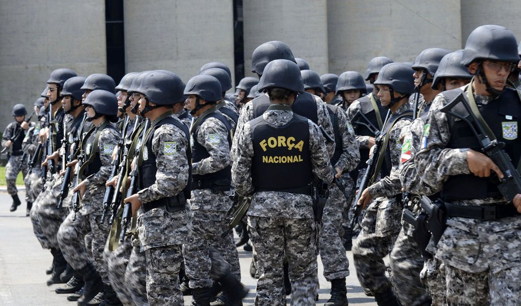 A prorrogação entra em vigor a partir desta quarta-feira 5; o prazo poderá ser prorrogado se o governo maranhense achar necessário; policiais da Força Nacional estão atuando no estado desde outubro de 2013, com a missão de ajudar a controlar a crise no sistema prisional estadual (Foto: Gisele Federicce) A prorrogação entra em vigor a partir desta quarta-feira 5; o prazo poderá ser prorrogado se o governo maranhense achar necessário; policiais da Força Nacional estão atuando no estado desde outubro de 2013, com a missão de ajudar a controlar a crise no sistema prisional estadual