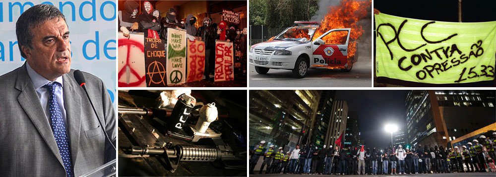 Membros do black blocs, que comandam manifestações violentas no Brasil, revelaram que estão se associando à facção criminosa Primeiro Comando da Capital (PCC) para transformar a Copa do Mundo 'em um caos'; "É inadmissível que pessoas queiram se associar ao crime para fazer reivindicações. Não toleraremos abuso de qualquer natureza, e as pessoas que praticarem ilícitos responderão nos termos da lei penal", disse o ministro da Justiça, José Eduardo Cardozo (Foto: Roberta Namour) Membros do black blocs, que comandam manifestações violentas no Brasil, revelaram que estão se associando à facção criminosa Primeiro Comando da Capital (PCC) para transformar a Copa do Mundo 'em um caos'; "É inadmissível que pessoas queiram se associar ao crime para fazer reivindicações. Não toleraremos abuso de qualquer natureza, e as pessoas que praticarem ilícitos responderão nos termos da lei penal", disse o ministro da Justiça, José Eduardo Cardozo