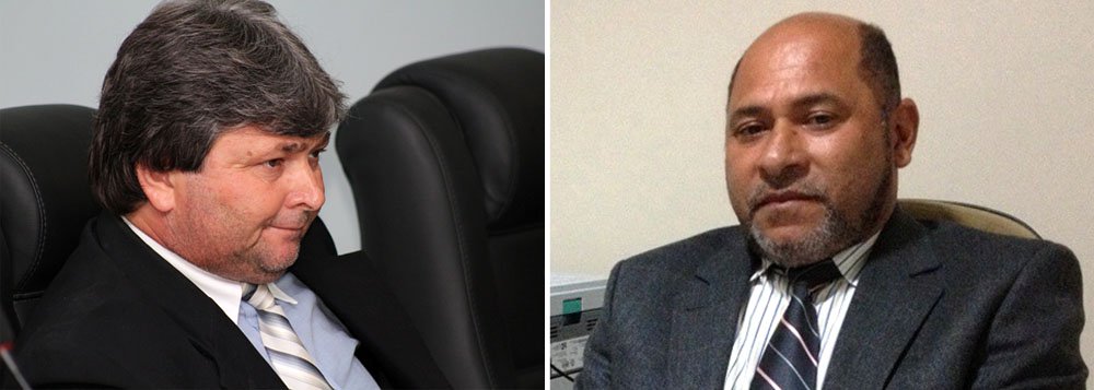 Os parlamentares Val (DEM) e Cecílio Pedro (PTB) deixaram a Penitenciária Juiz Plácido de Souza; eles se juntam a outros oito vereadores de Caruaru, principal município do Agreste pernambucano, acusados de exigirem propina para aprovarem projetos na Câmara Municipal; a defesa dos seis políticos que já haviam conseguido a liberdade provisória recorrerão ao TJ-PE para reaver os seus mandatos (Foto: Leonardo Lucena) Os parlamentares Val (DEM) e Cecílio Pedro (PTB) deixaram a Penitenciária Juiz Plácido de Souza; eles se juntam a outros oito vereadores de Caruaru, principal município do Agreste pernambucano, acusados de exigirem propina para aprovarem projetos na Câmara Municipal; a defesa dos seis políticos que já haviam conseguido a liberdade provisória recorrerão ao TJ-PE para reaver os seus mandatos