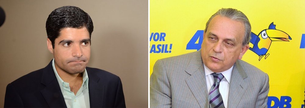 "O Brasil e Pernambuco perderam um dos seus mais expressivos homens públicos. Convivi e participei de várias reuniões ao lado de Sérgio Guerra, um político que sempre foi coerente com seus ideais e, principalmente, sabia conviver e estimulava muito as opiniões divergentes para fortalecer o debate", disse o em nota o prefeito de Salvador (Foto: Romulo Faro) "O Brasil e Pernambuco perderam um dos seus mais expressivos homens públicos. Convivi e participei de várias reuniões ao lado de Sérgio Guerra, um político que sempre foi coerente com seus ideais e, principalmente, sabia conviver e estimulava muito as opiniões divergentes para fortalecer o debate", disse o em nota o prefeito de Salvador