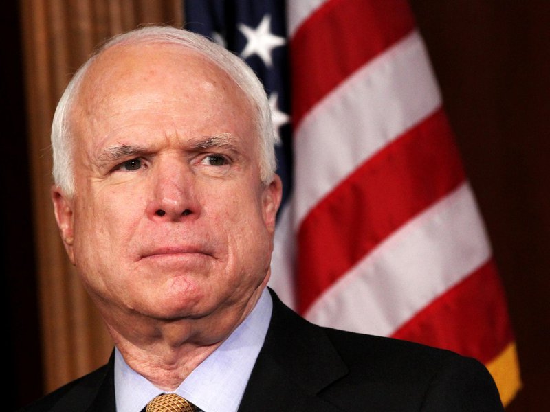 "Eles organizaram um massacre", disse John McCain a uma rede de televisão, sobre a morte de mais de 750 pessoas (Foto: Leonardo Attuch) "Eles organizaram um massacre", disse John McCain a uma rede de televisão, sobre a morte de mais de 750 pessoas