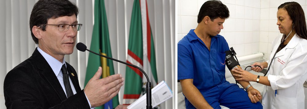O parlamentar Pedro Paulo antecipou que está em estudo criação de regime de urgência para projetos do Executivo; os vereadores de Curitiba aprovaram, também, o crédito orçamentário em segundo turno (Foto: Leonardo Lucena) O parlamentar Pedro Paulo antecipou que está em estudo criação de regime de urgência para projetos do Executivo; os vereadores de Curitiba aprovaram, também, o crédito orçamentário em segundo turno