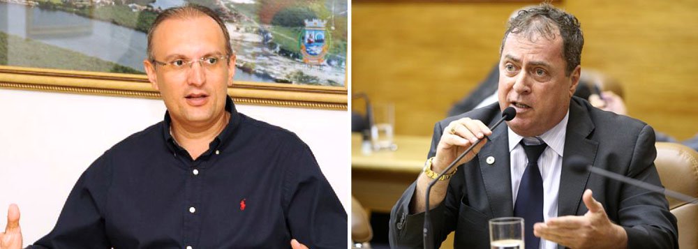 Em entrevista ao Sergipe 247, o prefeito Fábio Henrique (PDT) afirmou que a forma como for encaminhada a definição sobre o deputado estadual Zé Franco assumir a presidência da Assembleia Legislativa terá peso na decisão que o partido tomará na eleição deste ano sobre que candidato a governador receberá o apoio da legenda; "Como Zé Franco é deputado estadual e é uma pessoa que tem voz no partido, evidentemente que esta questão será considerada", avisou; de acordo com o prefeito, o PDT ainda não se decidiu quanto às eleições estaduais dada a complexidade do pleito deste ano; "Após a Semana Santa, acho que o partido tomará uma decisão, mas avalio que o momento da política está muito indefinido", frisou (Foto: Valter Lima) Em entrevista ao Sergipe 247, o prefeito Fábio Henrique (PDT) afirmou que a forma como for encaminhada a definição sobre o deputado estadual Zé Franco assumir a presidência da Assembleia Legislativa terá peso na decisão que o partido tomará na eleição deste ano sobre que candidato a governador receberá o apoio da legenda; "Como Zé Franco é deputado estadual e é uma pessoa que tem voz no partido, evidentemente que esta questão será considerada", avisou; de acordo com o prefeito, o PDT ainda não se decidiu quanto às eleições estaduais dada a complexidade do pleito deste ano; "Após a Semana Santa, acho que o partido tomará uma decisão, mas avalio que o momento da política está muito indefinido", frisou
