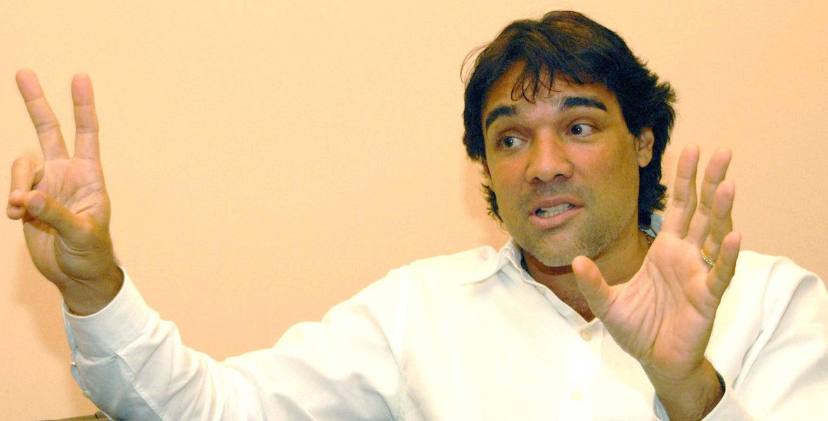 Na pauta a manutenção da aliança do PMDB com o PT no estado e as eleições; Lobão Filho fez críticas às reportagens que afirmavam que o senador e seu pai, ministro de Minas e Energia, Edison Lobão, estariam se distanciando e buscando afastamento do senador José Sarney para garantir a vitória nas urnas em outubro (Foto: Itevaldo Junior) Na pauta a manutenção da aliança do PMDB com o PT no estado e as eleições; Lobão Filho fez críticas às reportagens que afirmavam que o senador e seu pai, ministro de Minas e Energia, Edison Lobão, estariam se distanciando e buscando afastamento do senador José Sarney para garantir a vitória nas urnas em outubro
