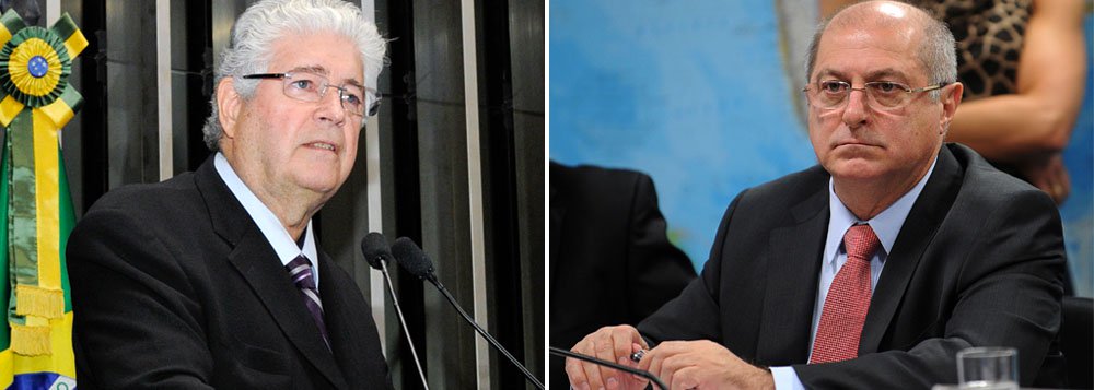 Pela determinação do Tribunal de Justiça do Paraná, senador Roberto Requião (PMDB-PR) deve pagar R$ 40 mil por danos morais ao ministro das Comunicações, Paulo Bernardo (PT), por ter sugerido que recebeu uma proposta dele para fazer parte de um esquema de superfaturemento; em valores atualizados, a indenização chega a R$ 75 mil (Foto: Roberta Namour) Pela determinação do Tribunal de Justiça do Paraná, senador Roberto Requião (PMDB-PR) deve pagar R$ 40 mil por danos morais ao ministro das Comunicações, Paulo Bernardo (PT), por ter sugerido que recebeu uma proposta dele para fazer parte de um esquema de superfaturemento; em valores atualizados, a indenização chega a R$ 75 mil