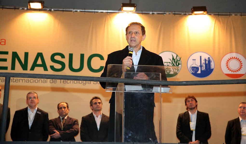 Em nota, presidente da Fiesp e do Ciesp e possível candidato ao governo de São Paulo critica nova elevação da Selic anunciada pelo Copom: "Pelo visto, teremos mais um ano de crescimento abaixo da média mundial. Este novo aumento dos juros, embora menor que os anteriores, dificulta ainda mais a retomada" (Foto: Roberta Namour) Em nota, presidente da Fiesp e do Ciesp e possível candidato ao governo de São Paulo critica nova elevação da Selic anunciada pelo Copom: "Pelo visto, teremos mais um ano de crescimento abaixo da média mundial. Este novo aumento dos juros, embora menor que os anteriores, dificulta ainda mais a retomada"