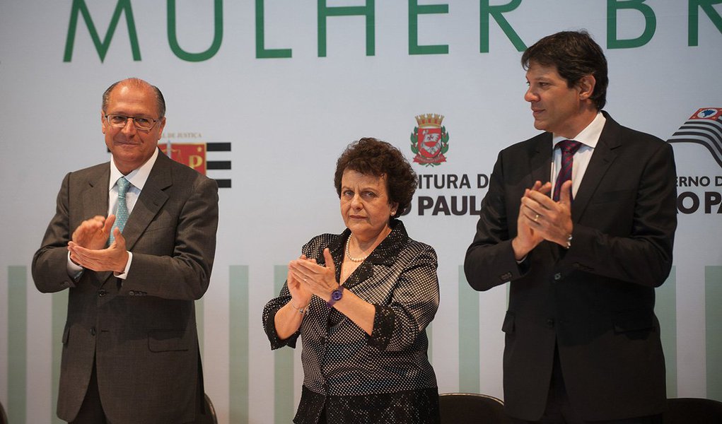 Programa do governo federal visa a integrar os serviços públicos de atenção às mulheres em situação de violência, dando atendimento humanizado e acesso à Lei Maria da Penha. Entre as ações está a construção da Casa da Mulher Brasileira, uma em cada estado (Foto: Gisele Federicce) Programa do governo federal visa a integrar os serviços públicos de atenção às mulheres em situação de violência, dando atendimento humanizado e acesso à Lei Maria da Penha. Entre as ações está a construção da Casa da Mulher Brasileira, uma em cada estado