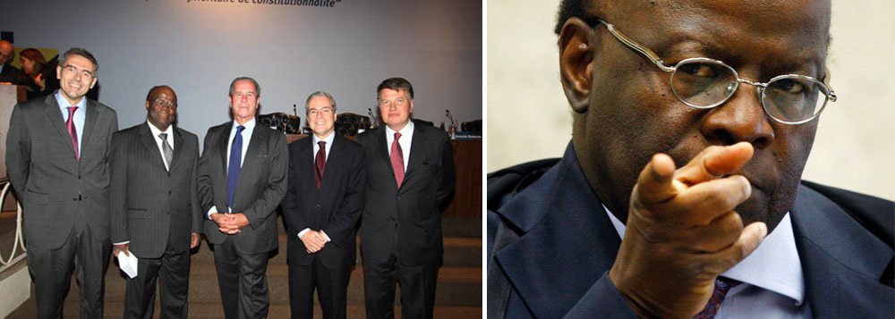 Depois de tanto criticar "conluio" entre juízes e advogados, presidente do Supremo Tribunal Federal participou de um jantar oferecido pelo advogado Carlos Siqueira Castro (quarto da esq. à dir.), um dos mais atuantes na corte, de quem é colega na UERJ; questionado, Joaquim Barbosa pediu à sua assessoria informar que ele "não relata casos do advogado"; mas informação é 100% falsa; site do STF aponta que o presidente da corte atuou não apenas como relator, mas também como juiz em vários casos relatados pelo amigo Siqueira Castro; faça o que eu digo, não faça o que eu faço? (Foto: Leonardo Attuch) www.brasil247.com - Depois de tanto criticar "conluio" entre juízes e advogados, presidente do Supremo Tribunal Federal participou de um jantar oferecido pelo advogado Carlos Siqueira Castro (quarto da esq. à dir.), um dos mais atuantes na corte, de quem é colega na UERJ; questionado, Joaquim Barbosa pediu à sua assessoria informar que ele "não relata casos do advogado"; mas informação é 100% falsa; site do STF aponta que o presidente da corte atuou não apenas como relator, mas também como juiz em vários casos relatados pelo amigo Siqueira Castro; faça o que eu digo, não faça o que eu faço?