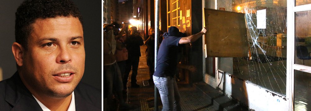 Ex-jogador Ronaldo se disse favorável às manifestações que os brasileiros têm feito pelas ruas contra a corrupção, mas defendeu repressão aos vândalos; "Os protestos são sempre válidos. Os protestantes que vão às ruas exigir as coisas que a população tem direito. Mas no momento que tem vândalos mascarados, a polícia tem que conter", disse ele, nesta quinta (29), durante sabatina da Folha; segundo Ronaldo, "momento de fazer a maior manifestação da história é em 5 de outubro", dia das eleições (Foto: Valter Lima) Ex-jogador Ronaldo se disse favorável às manifestações que os brasileiros têm feito pelas ruas contra a corrupção, mas defendeu repressão aos vândalos; "Os protestos são sempre válidos. Os protestantes que vão às ruas exigir as coisas que a população tem direito. Mas no momento que tem vândalos mascarados, a polícia tem que conter", disse ele, nesta quinta (29), durante sabatina da Folha; segundo Ronaldo, "momento de fazer a maior manifestação da história é em 5 de outubro", dia das eleições