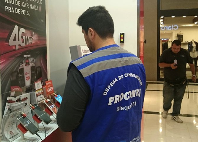 As multinacionais que receberam todo tipo de benefícios na privatização, cobram muito mais caro do cidadão brasileiro do que de seus próprios compatriotas (Foto: Mauro Santayanna) As multinacionais que receberam todo tipo de benefícios na privatização, cobram muito mais caro do cidadão brasileiro do que de seus próprios compatriotas