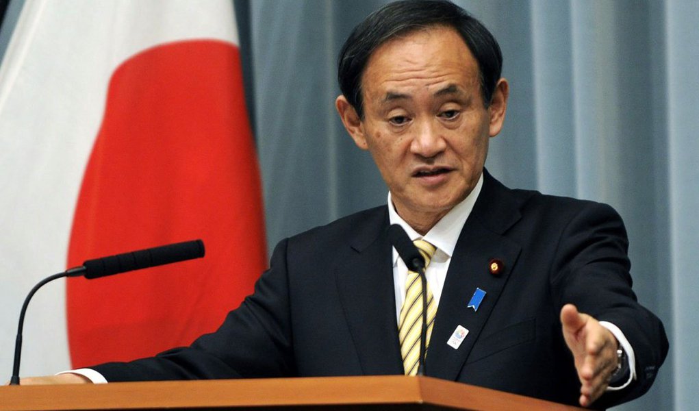"O nosso país não aprova o resultado" do referendo, pelo qual mais de 95% dos eleitores aprovaram a reunificação da península ucraniana com a Rússia, disse o porta-voz do governo japonês, Yoshihide Suga; ele acrescentou que o Japão “vai pedir vigorosamente à Rússia que respeite a integridade do seu território (Foto: Roberta Namour) "O nosso país não aprova o resultado" do referendo, pelo qual mais de 95% dos eleitores aprovaram a reunificação da península ucraniana com a Rússia, disse o porta-voz do governo japonês, Yoshihide Suga; ele acrescentou que o Japão “vai pedir vigorosamente à Rússia que respeite a integridade do seu território