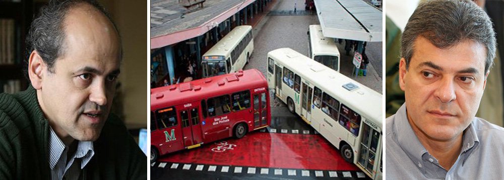 A prefeitura de Curitiba quer que o governo do estado abra concorrência pública para as linhas metropolitanas de 13 municípios que fazem parte da Rede Integrada de Transportes (RIT); neste sentido, a administração entrou com pedidos de providências no Ministério Público do Paraná e Tribunal de Contas do Estado (Foto: Leonardo Lucena) A prefeitura de Curitiba quer que o governo do estado abra concorrência pública para as linhas metropolitanas de 13 municípios que fazem parte da Rede Integrada de Transportes (RIT); neste sentido, a administração entrou com pedidos de providências no Ministério Público do Paraná e Tribunal de Contas do Estado