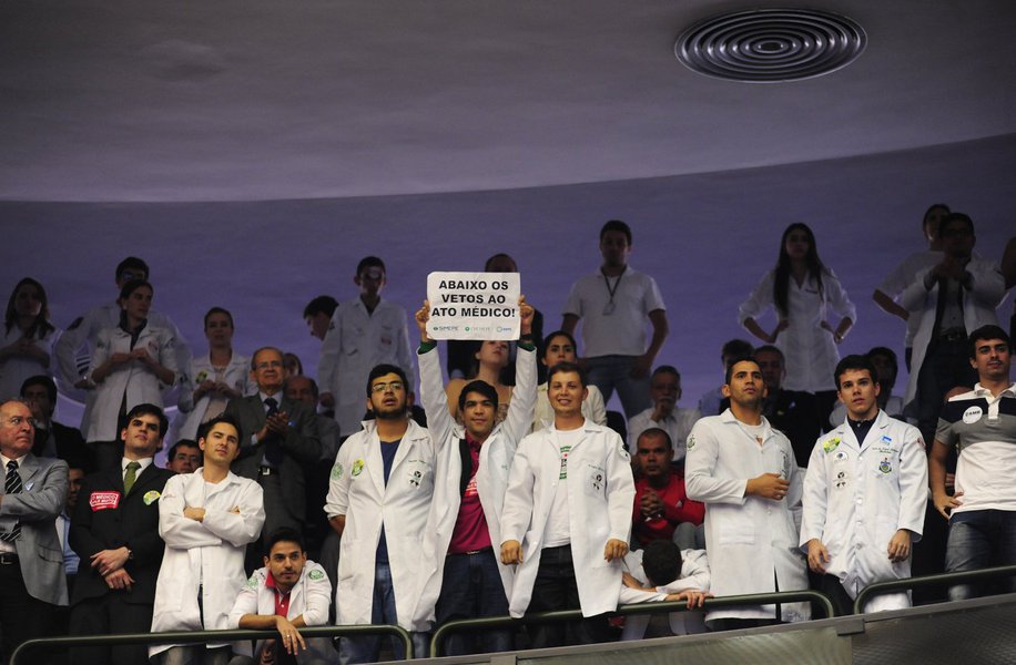 Presidente da Federação Nacional dos Médicos (Fenam), Geraldo Ferreira, disse em nota que a categoria continuará a lutar por "dignidade do exercício da medicina, condições de trabalho adequadas, remuneração justa e melhor financiamento da saúde pública" (Foto: Gisele Federicce) Presidente da Federação Nacional dos Médicos (Fenam), Geraldo Ferreira, disse em nota que a categoria continuará a lutar por "dignidade do exercício da medicina, condições de trabalho adequadas, remuneração justa e melhor financiamento da saúde pública"