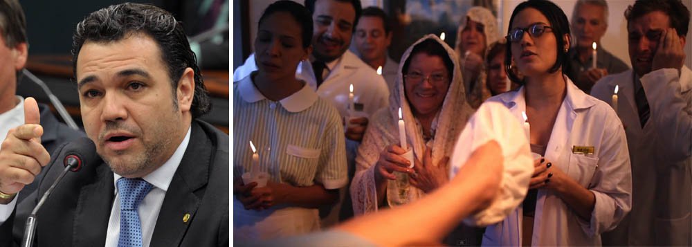 "Assim caminha a humanidade... Video podre! Ajudem a denunciar para retira-lo do ar", tuitou o deputado e pastor evangélico Marco Feliciano; no vídeo publicado hoje pelo grupo humorístico, a atriz Clarice Falcão vai ao ginecologista, que vê a imagem de Jesus Cristo em sua vagina (Foto: Gisele Federicce) "Assim caminha a humanidade... Video podre! Ajudem a denunciar para retira-lo do ar", tuitou o deputado e pastor evangélico Marco Feliciano; no vídeo publicado hoje pelo grupo humorístico, a atriz Clarice Falcão vai ao ginecologista, que vê a imagem de Jesus Cristo em sua vagina