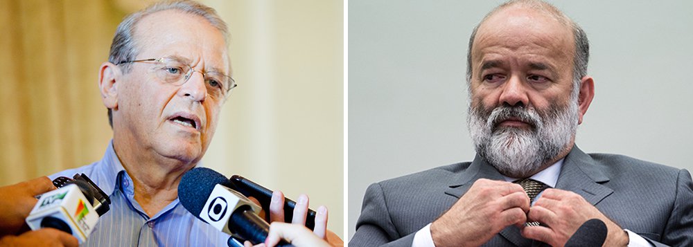 Ex-governador gaúcho foi um dos que mais defenderam o afastamento do tesoureiro do PT: "Se ele for denunciado, e se a denúncia foi aceita como é a informação que nós temos, o partido deve pedir para que ele se afaste e, se ele não se afastar, afastá-lo preventivamente", disse Tarso Genro, antes da prisão de João Vaccari Neto na operação Lava Jato (Foto: Roberta Namour) Ex-governador gaúcho foi um dos que mais defenderam o afastamento do tesoureiro do PT: "Se ele for denunciado, e se a denúncia foi aceita como é a informação que nós temos, o partido deve pedir para que ele se afaste e, se ele não se afastar, afastá-lo preventivamente", disse Tarso Genro, antes da prisão de João Vaccari Neto na operação Lava Jato