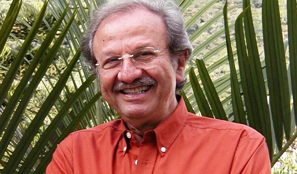 Aos 73 anos, o matemático Jacob Palis, presidente da Academia Brasileira de Ciências, foi eleito para a instituição homóloga da China, juntamente com oito cientistas de cinco países; ele é o primeiro brasileiro a integrar o organismo (Foto: Roberta Namour) Aos 73 anos, o matemático Jacob Palis, presidente da Academia Brasileira de Ciências, foi eleito para a instituição homóloga da China, juntamente com oito cientistas de cinco países; ele é o primeiro brasileiro a integrar o organismo