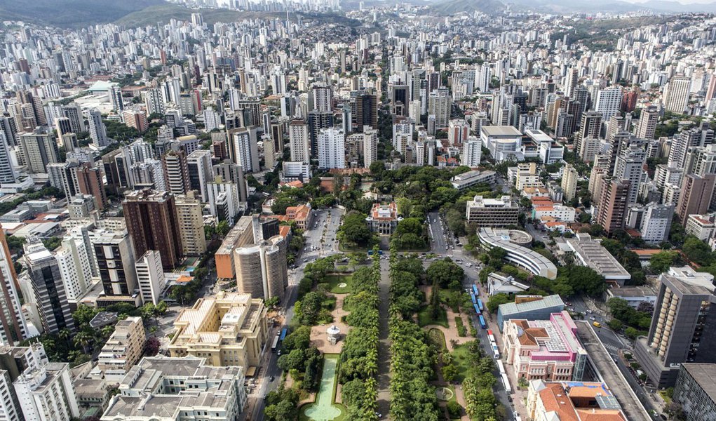 A capital de Minas subiu do 276º lugar ao 187ª posição no ranking de desenvolvimento econômico da Brookings Station; (Foto: Luis Mauro Queiroz) A capital de Minas subiu do 276º lugar ao 187ª posição no ranking de desenvolvimento econômico da Brookings Station;