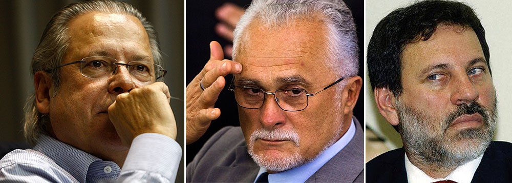 Ex-ministro José Dirceu, o ex-presidente do PT José Genoino e o ex-tesoureiro da sigla Delúbio Soares apostam no julgamento dos embargos do ex-deputado Bispo Rodrigues para exigirem punições com base em antiga lei anticorrupção, menos severa (Foto: Roberta Namour) Ex-ministro José Dirceu, o ex-presidente do PT José Genoino e o ex-tesoureiro da sigla Delúbio Soares apostam no julgamento dos embargos do ex-deputado Bispo Rodrigues para exigirem punições com base em antiga lei anticorrupção, menos severa