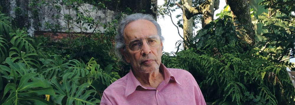 Em duro artigo publicado neste domingo (16), o jornalista Janio de Freitas, da Folha, acusa "falsos democratas instalados no Congresso e em meios de comunicação" de tentar dar um golpe na democracia brasileira; "O que se passa hoje na Câmara, como método e objetivos da atividade, não é próprio de Congresso de regime democrático. Em muitos sentidos, restaura a Câmara controlada e subserviente da ditadura", alerta; ele critica inclusive o ministro Gilmar Mendes, que congelou a discussão sobre o financiamento das campanhas; "É uma evidência perfeita da prepotência primária, apenas ilusoriamente culta, que sobreviveu muito bem à ruína do seu sistema escravocrata", diz (Foto: Valter Lima) Em duro artigo publicado neste domingo (16), o jornalista Janio de Freitas, da Folha, acusa "falsos democratas instalados no Congresso e em meios de comunicação" de tentar dar um golpe na democracia brasileira; "O que se passa hoje na Câmara, como método e objetivos da atividade, não é próprio de Congresso de regime democrático. Em muitos sentidos, restaura a Câmara controlada e subserviente da ditadura", alerta; ele critica inclusive o ministro Gilmar Mendes, que congelou a discussão sobre o financiamento das campanhas; "É uma evidência perfeita da prepotência primária, apenas ilusoriamente culta, que sobreviveu muito bem à ruína do seu sistema escravocrata", diz