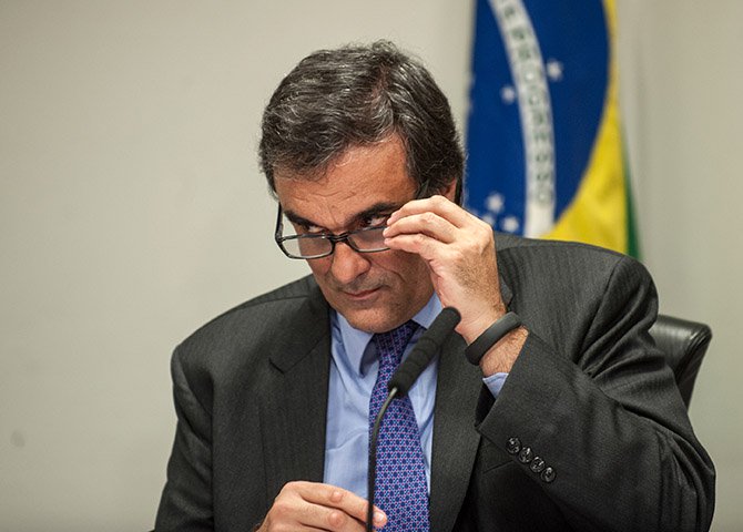 Se a PF se transformou num monstro antirrepublicano completamente fora de controle, o ministro a quem ela deve obediência tem de ser demitido em nome da preservação da hierarquia (Foto: Bepe Damasco) Se a PF se transformou num monstro antirrepublicano completamente fora de controle, o ministro a quem ela deve obediência tem de ser demitido em nome da preservação da hierarquia
