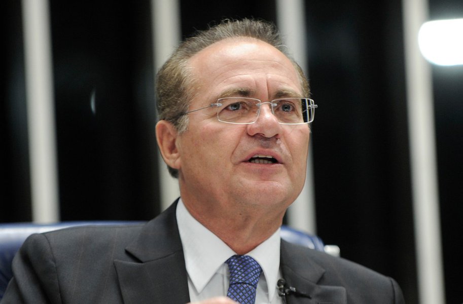 O que o Brasil vivia era justamente o contrário, a parlamentarização do presidencialismo, com o Executivo usando o ministério para formar uma espécie de ser híbrido com o Legislativo (Foto: Miguel do Rosário) O que o Brasil vivia era justamente o contrário, a parlamentarização do presidencialismo, com o Executivo usando o ministério para formar uma espécie de ser híbrido com o Legislativo