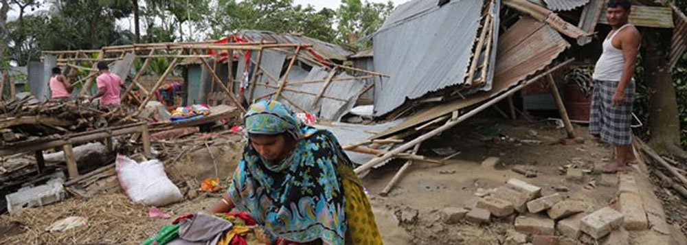 Os corpos das vítimas foram encontrados por equipes de socorro e moradores depois da passagem das tempestades, que destruíram milhares de casas, plantações, árvores e postes elétricos (Foto: Gisele Federicce) Os corpos das vítimas foram encontrados por equipes de socorro e moradores depois da passagem das tempestades, que destruíram milhares de casas, plantações, árvores e postes elétricos