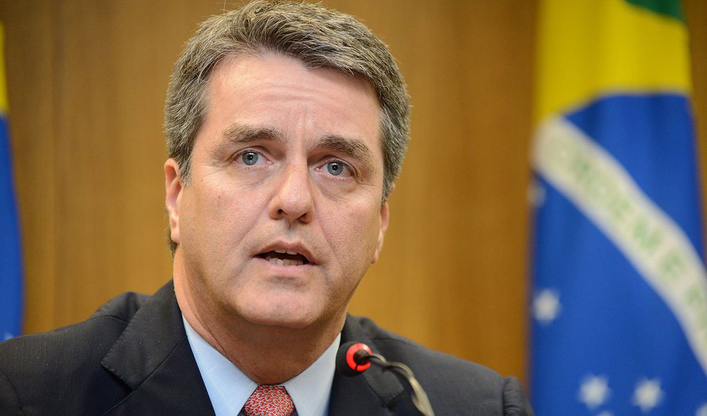 O Brasil obteve decisão favorável na OMC em relação aos subsídios concedidos pelos Estados Unidos ao algodão; posteriormente, fez acordo com os norte-americanos para pagamento anual de US$ 147 milhões ao Instituto Brasileiro do Algodão; desde setembro deste ano, no entanto, os EUA suspenderam os repasses alegando cortes automáticos no orçamento; na quarta (18), o Brasil decidiu que abrirá consulta pública sobre retaliação no âmbito da propriedade intelectual, a partir de 2 de janeiro (Foto: Valter Lima) O Brasil obteve decisão favorável na OMC em relação aos subsídios concedidos pelos Estados Unidos ao algodão; posteriormente, fez acordo com os norte-americanos para pagamento anual de US$ 147 milhões ao Instituto Brasileiro do Algodão; desde setembro deste ano, no entanto, os EUA suspenderam os repasses alegando cortes automáticos no orçamento; na quarta (18), o Brasil decidiu que abrirá consulta pública sobre retaliação no âmbito da propriedade intelectual, a partir de 2 de janeiro