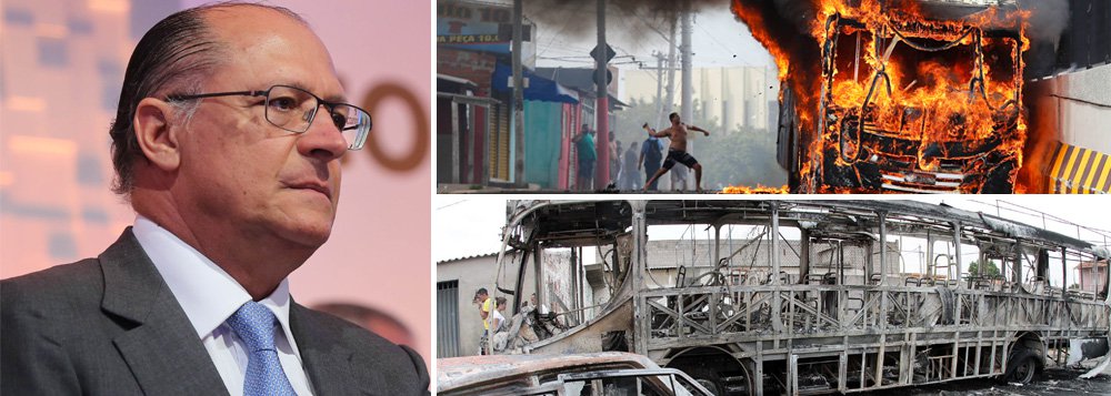 Segunda maior cidade de São Paulo enfrenta onda de violência; após morte de policial militar, terminal de ônibus é invadido e três coletivos são incendiados; madrugada teve 13 assassinatos; capital teve quatro ônibus queimados no final de semana; crise na segurança será motivo de pedido de intervenção federal em Estado governado pelo tucano Geraldo Alckmin?; por motivo igual, jornal Folha de S. Paulo defendeu intervenção no Maranhão de Roseana Sarney; diferença política? (Foto: Ana Pupulin) www.brasil247.com - Segunda maior cidade de São Paulo enfrenta onda de violência; após morte de policial militar, terminal de ônibus é invadido e três coletivos são incendiados; madrugada teve 13 assassinatos; capital teve quatro ônibus queimados no final de semana; crise na segurança será motivo de pedido de intervenção federal em Estado governado pelo tucano Geraldo Alckmin?; por motivo igual, jornal Folha de S. Paulo defendeu intervenção no Maranhão de Roseana Sarney; diferença política?