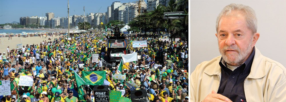Durante as manifestações desse domingo, 16, um funcionário público foi hostilizado por dezenas de manifestantes na praia de Copacabana, na zona sul do Rio de Janeiro; ele vestia uma camiseta vermelha e gritou "Lula 2018" no meio do ato contra a presidente Dilma Rousseff e precisou de escolta policial para se defender; "Eu tenho direito de falar o que quiser, sou favorável a Dilma e a Lula. Você acha que a elite branca que está aqui vai aceitar isso?", questionou o homem que não foi identificado (Foto: Aquiles Lins) Durante as manifestações desse domingo, 16, um funcionário público foi hostilizado por dezenas de manifestantes na praia de Copacabana, na zona sul do Rio de Janeiro; ele vestia uma camiseta vermelha e gritou "Lula 2018" no meio do ato contra a presidente Dilma Rousseff e precisou de escolta policial para se defender; "Eu tenho direito de falar o que quiser, sou favorável a Dilma e a Lula. Você acha que a elite branca que está aqui vai aceitar isso?", questionou o homem que não foi identificado
