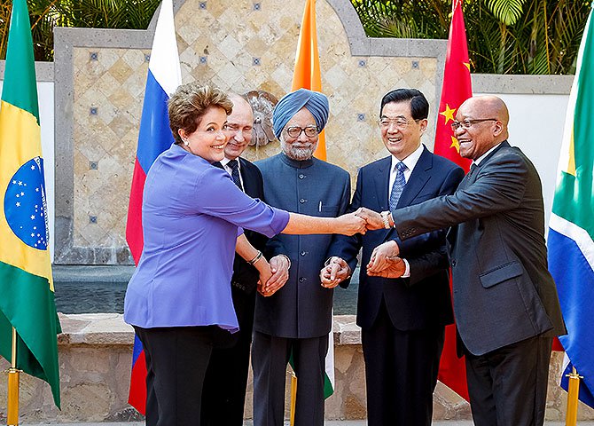 O caminho aberto pelo Brics é uma oportunidade para a economia mundial deixar de seguir à beira do abismo e começar a colocar na perspectiva da humanidade um futuro mais próspero (Foto: Fernando Pacheco) O caminho aberto pelo Brics é uma oportunidade para a economia mundial deixar de seguir à beira do abismo e começar a colocar na perspectiva da humanidade um futuro mais próspero