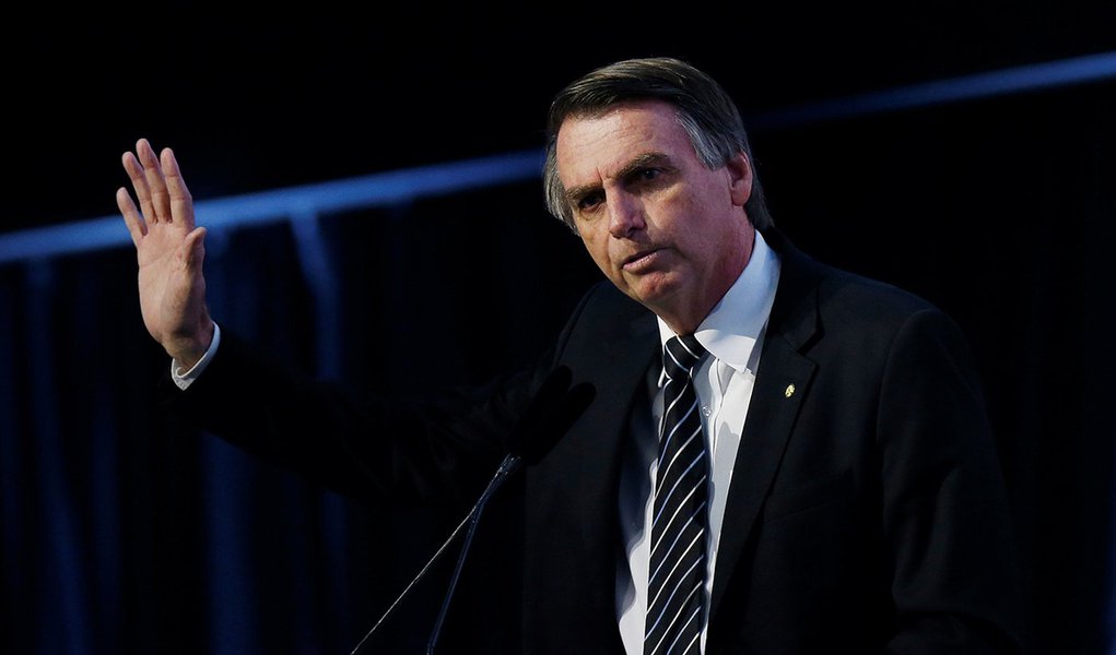 Hackers que elegeram Trump difamando Hillary podem estar difamando Haddad a serviço de Bolsonaro (Foto: REUTERS/Adriano Machado) Hackers que elegeram Trump difamando Hillary podem estar difamando Haddad a serviço de Bolsonaro