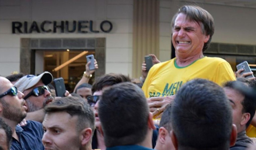 Bolsonaro teve alta de temperatura e passou por drenagem de líquido, diz hospital (Foto: REUTERS/Raysa Campos Leite) Bolsonaro teve alta de temperatura e passou por drenagem de líquido, diz hospital