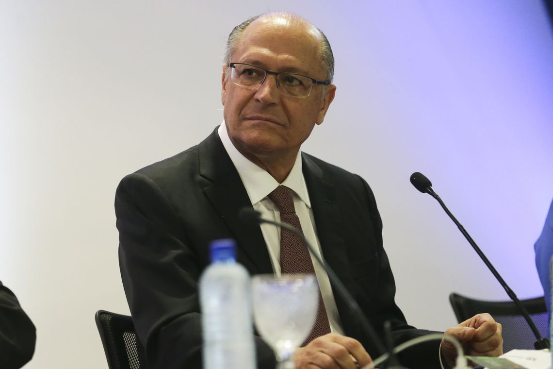 Equipe de Alckmin está dividida sobre atacar Haddad ou Bolsonaro (Foto: José Cruz - ABR) Equipe de Alckmin está dividida sobre atacar Haddad ou Bolsonaro
