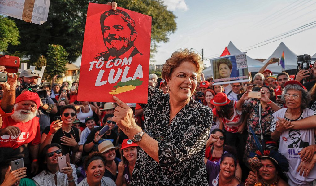 Dilma sobre Bolsonaro: 'o coiso é a barbárie' (Foto: Ricardo Stuckert) Dilma sobre Bolsonaro: 'o coiso é a barbárie'